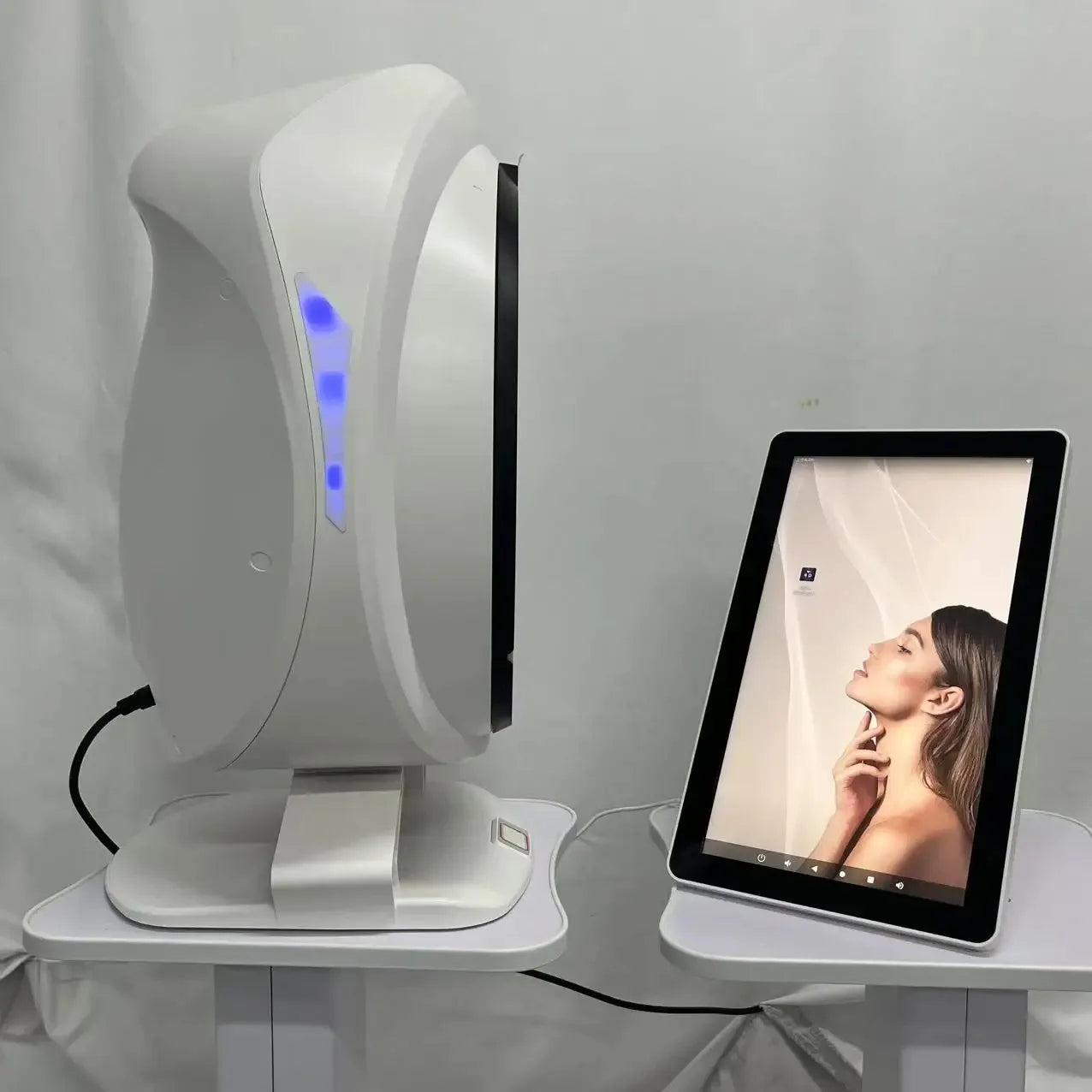 3D Facial Skin Analyzer Machine With 8 Light Spectrum Scanner